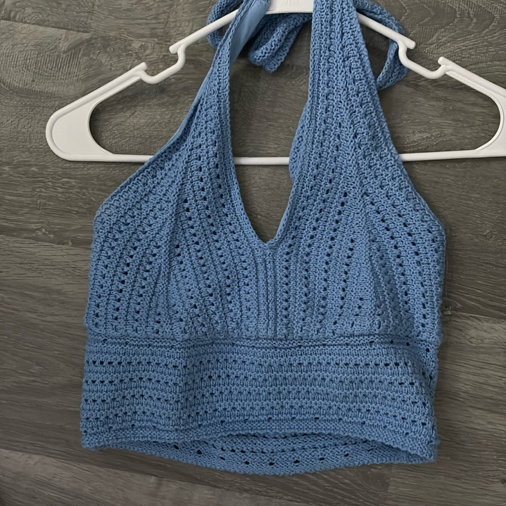 holister halter
top, cute as a bathing suit cover up